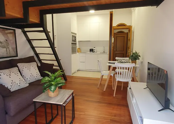 Estudio Al Lado De Principe Con Garaje * Vigo