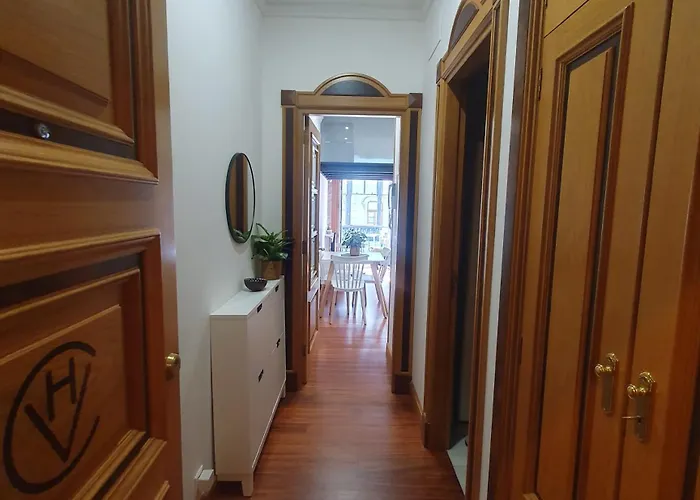 Estudio Al Lado De Principe Con Garaje * Vigo